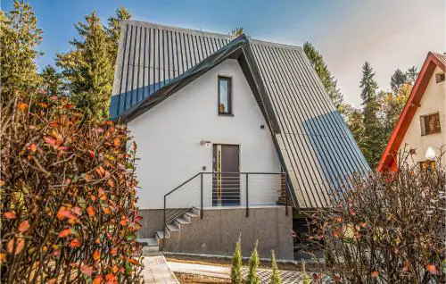Nice Home In Brenna With Wifi
