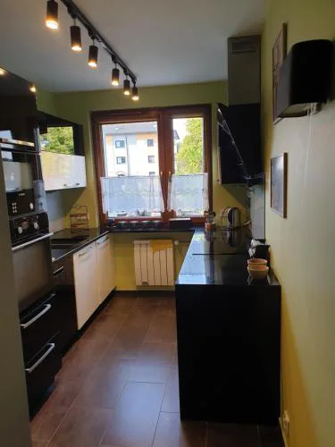 Przestronny apartament dla 9 osób - 4 sypialnie, PARKING