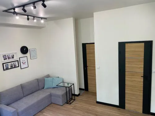 Apartament/kawalerka Dąbrowskiego 22