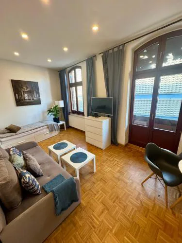 LivingRoom 3 Self Check-in 24h