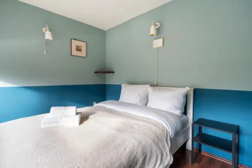 Park Śląski Comfy Apartment by BookingHost