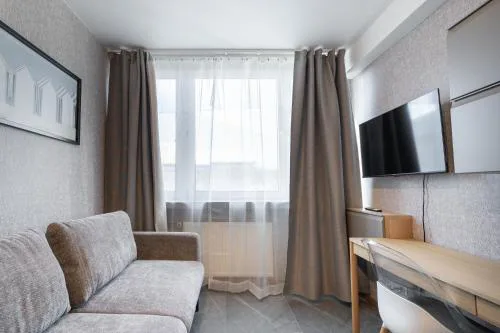Reymonta 24 Studio with FREE PARKING by BookingHost