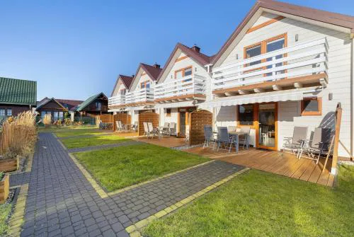 Całoroczne Drewniane Domki w Urokliwej Okolicy by Noclegi Renters