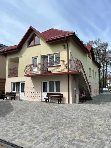 Maximo - 50m from the Beach