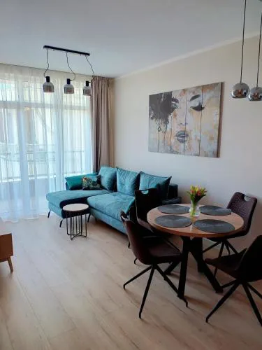 Apartament Grey 52, 3 min od plaży, basen, plac zabaw, darmowy parking!