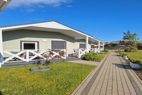 Holiday homes close to the seaside beach