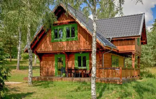 Cozy Home In Czaplinek With Lake View