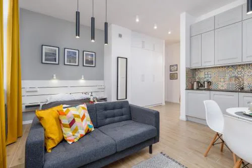 Sunny & Cozy Studio Morska City Centre by Noclegi Renters