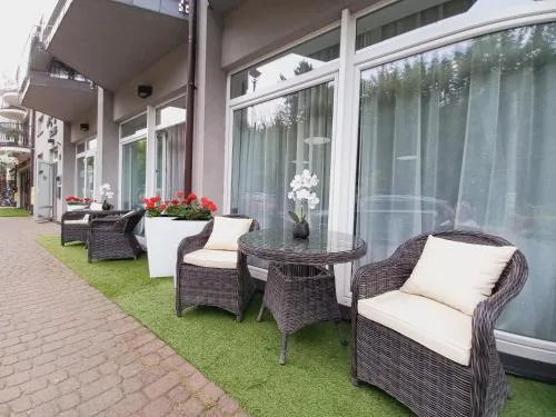 Pensjonat Plażowy Boss z Restauracją 50 metrów od Morza