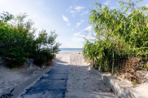 Apartament AKWAMARYN z bezpłatnym parkingiem Dziwnówek nad morzem 250m od plaży Epapartamenty