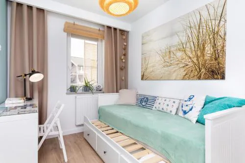 Marine Apartment 9B Blisko Plaży by Noclegi Renters