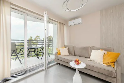 Sea View Apartment Porta Mare by Renters Prestige