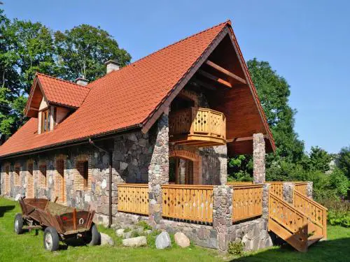 Large holiday villa in the countryside