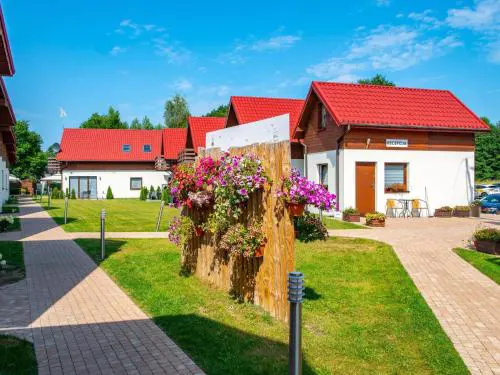Spacious 3-room apartment, summer pool