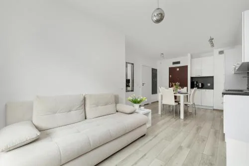 Funkcjonalne i Komfortowe Apartamenty Sun Seasons 24 w Kołobrzegu by Noclegi Renters