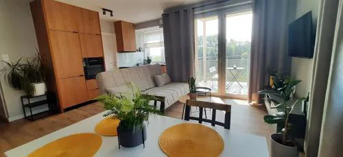 Paryska Home