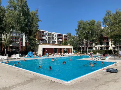 Seaside Polanki Apartments - summer outdoor swimming pool, saunas, two playgrounds for children, gym, individual garage included in the price Klonowa 17E