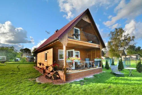 Large holiday home with a lake view
