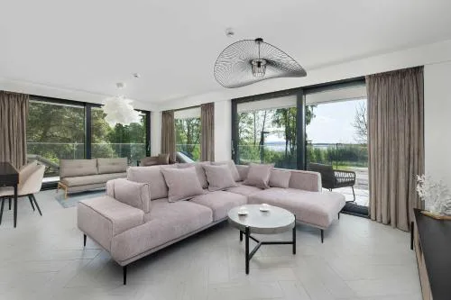 Sea&Lake Stylish Apartment with Air Conditioning and Parking near the beach in Mielno by Noclegi Renters