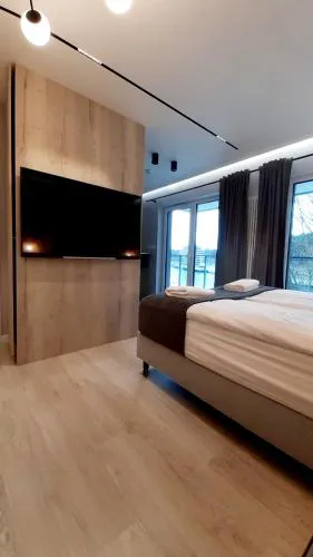 Apartament z widokiem na morze i port