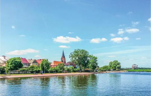 2 Bedroom Cozy Home In Nowe Warpno