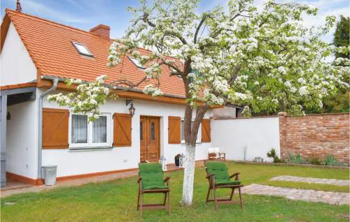Cozy Home In Nowe Warpno With Lake View