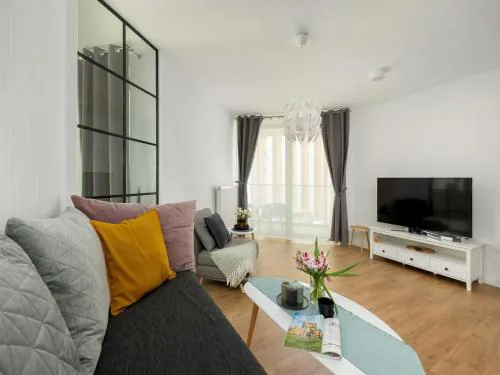 Apartment close to the sea, with pool and sauna