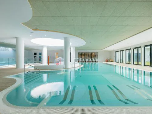 Holiday studio with access to pool and sauna