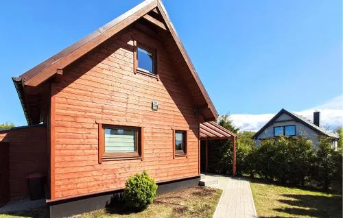 Two-Bedroom Holiday Home In Podamirowo