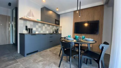 Apartament MAGMA z basenem Morska Klifowa Rewal - blisko HOSSOLAND