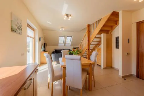 Wooden Sun Seasons 24 Apartment in Rewal Close to the Beach by Noclegi Renters
