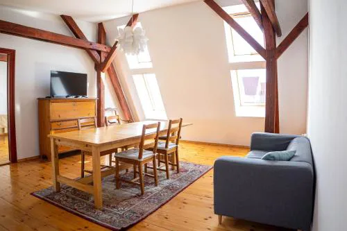 Retro Wooden Touch Apartment by BookingHost