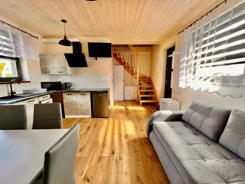Apartament na Ogrodowej - 2 sypialnie, ogród, taras, parking