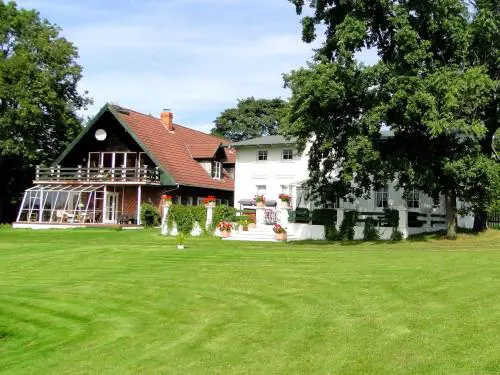 Domki nad stawami - Pommernhof