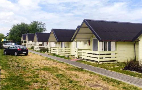 Stunning Home In Ustronie Morskie