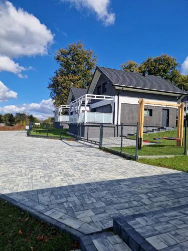 Domy na Roztoczu Aleja Lipowa B,G,J,K Jacuzzi na wyłączność Sauna,Kajaki