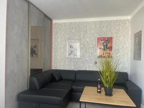 Apartament Cinema