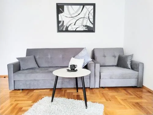 Apartament Tektoniczna Ślichowice, Targi, Faktura VAT