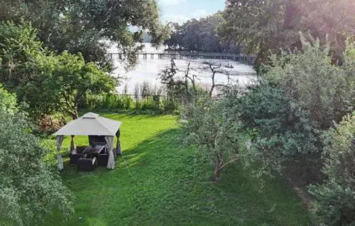 Stunning Apartment In Lubniewice
