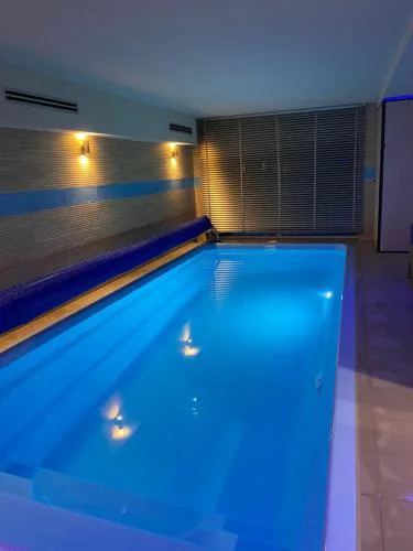 Buczki 12 SPA Mazury Pool-Luksusowy Dom domek na Mazurach z jacuzzi, basenem i sauna na wyłączność