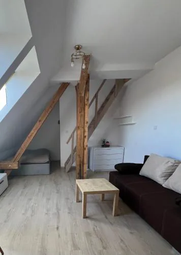 Loft pod belką