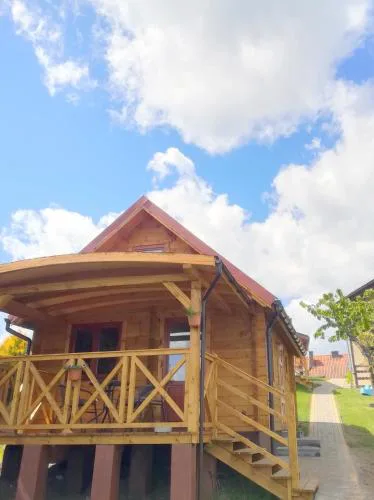 Niezapominajki-domki i pokoje nad brzegiem jeziora
