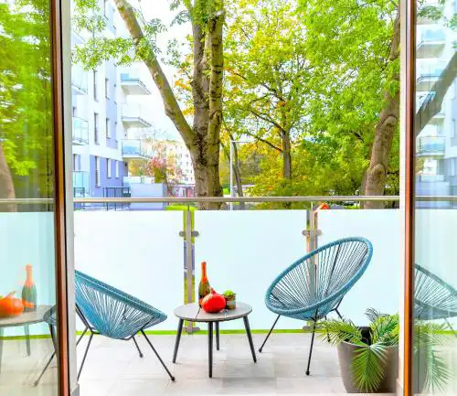 Over the River - widok na rzekę, przy parku, parking, winda, Netflix i Max, centrum