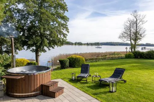 Family Lake House