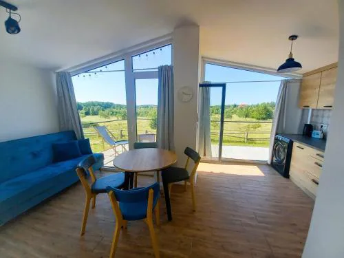 Między Jeziorami