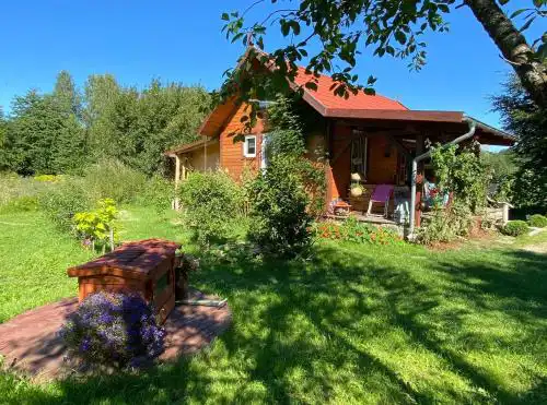 Domek pod lasem