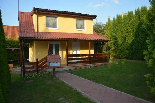 Domek nad jeziorem na mazurach
