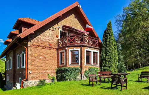 Nice Apartment In Szyldak With Sauna
