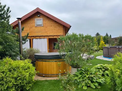 Domek u Emi jakuzzi Wilkasy Giżycko