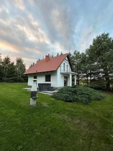 Domek nad Jeziorem z Jacuzzi Mazury 10os